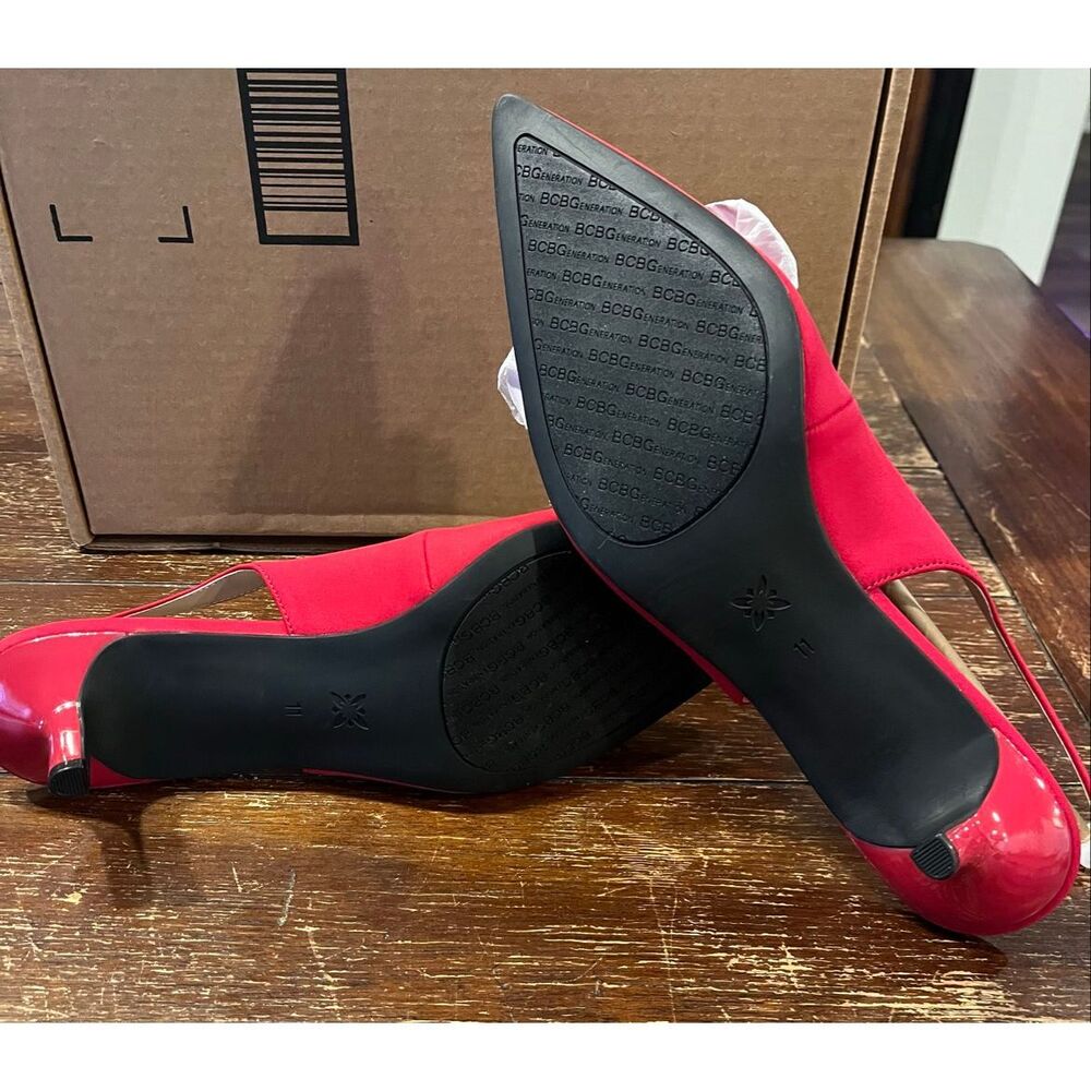 BCBGeneration Donna Pump Size 11 - image 7